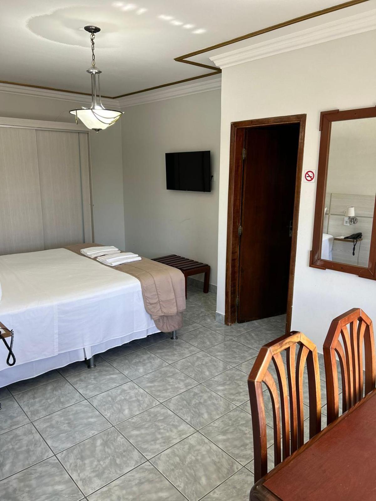 סינופ Italian Palace Hotel מראה חיצוני תמונה