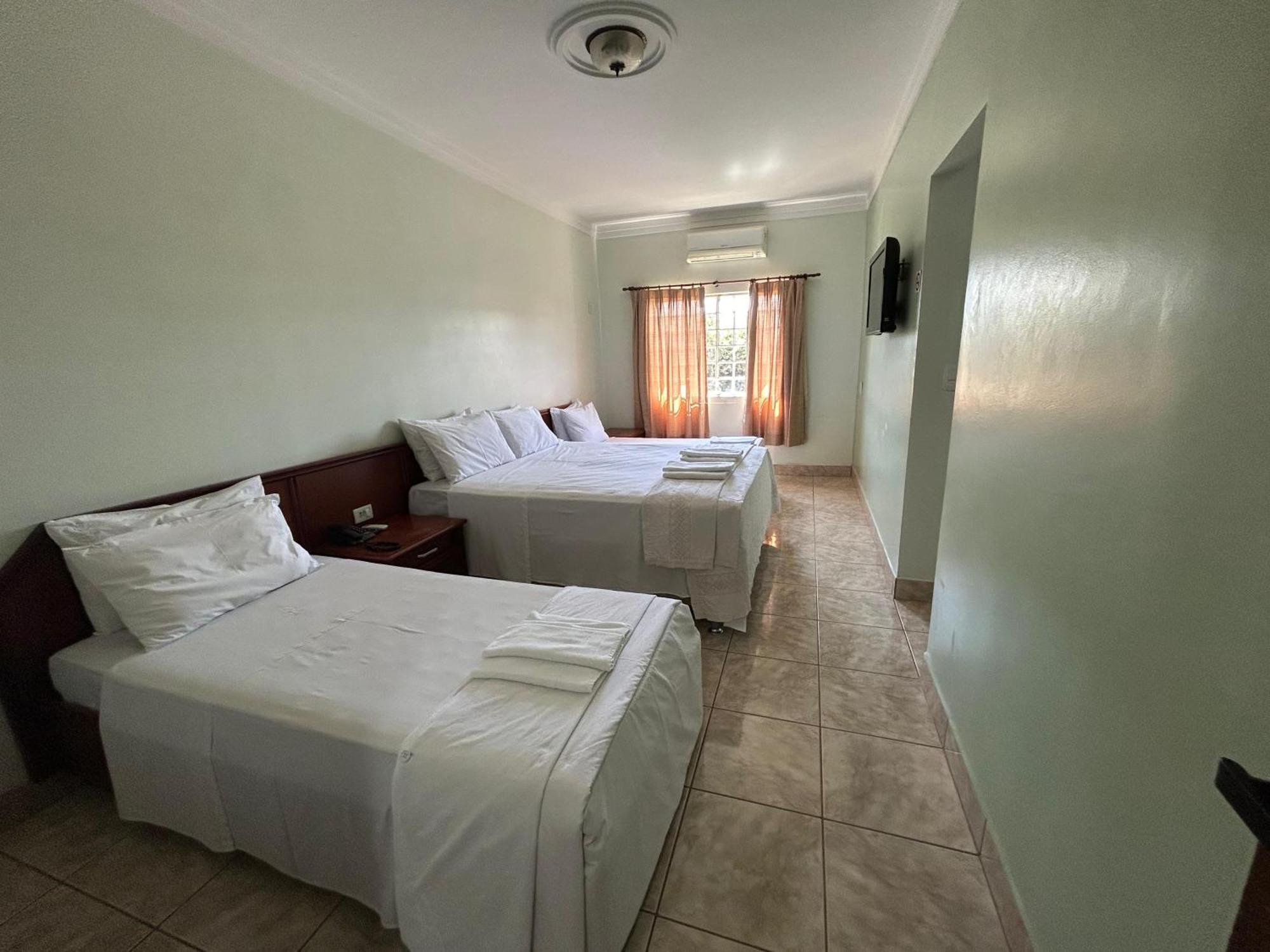 סינופ Italian Palace Hotel מראה חיצוני תמונה